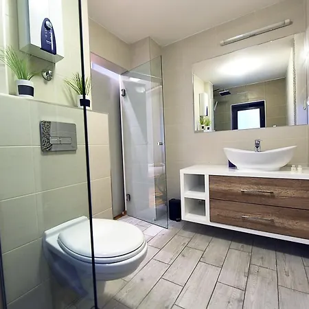 Apartment L9 And 2