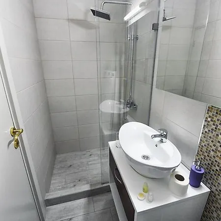 Apartment L9 And 2 *