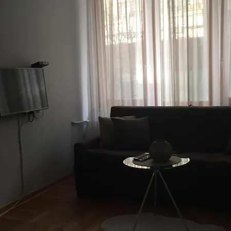 Apartment L9 And 2 *